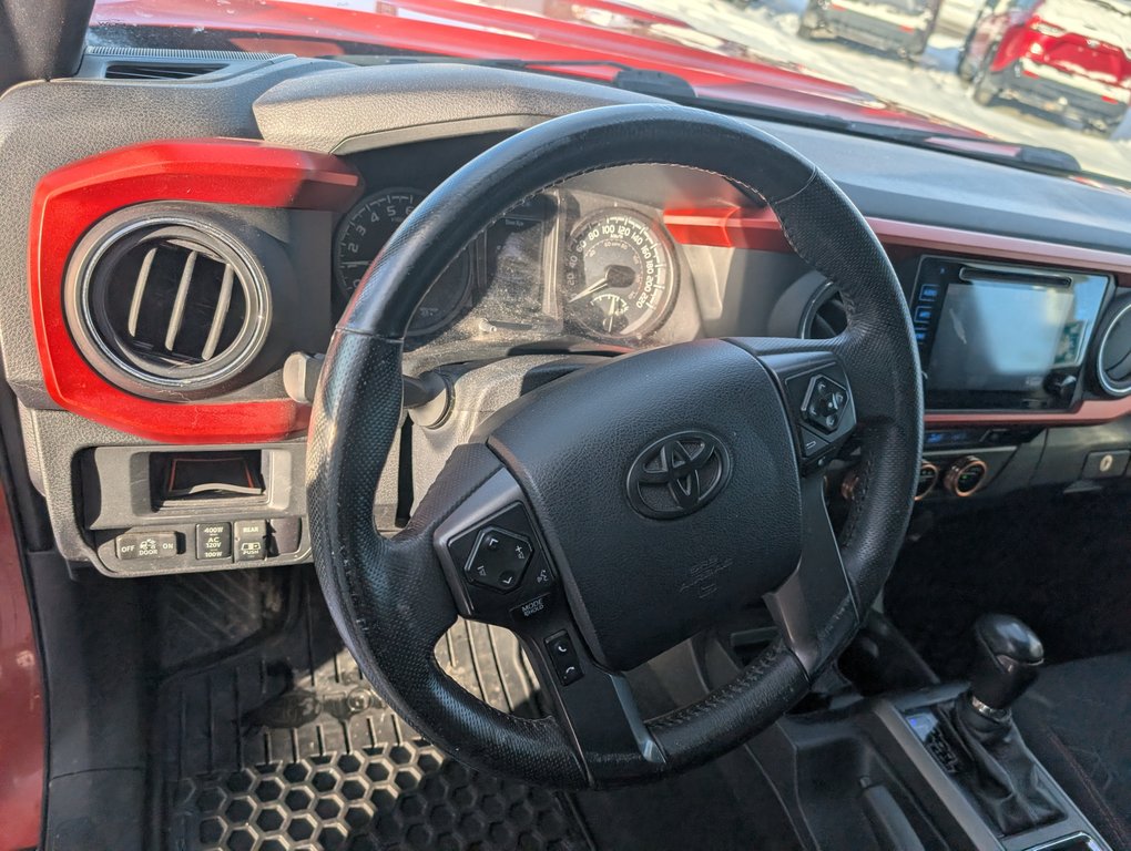 Toyota Tacoma TRD SPORT 2017 à Magog, Québec - 14 - w1024h768px