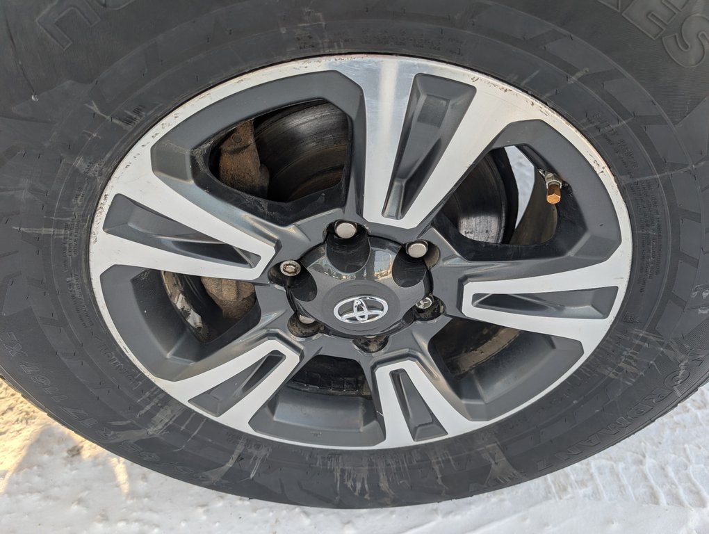 Toyota Tacoma TRD SPORT 2017 à Magog, Québec - 25 - w1024h768px