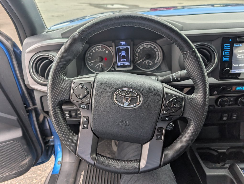 Toyota Tacoma TRD OFF ROAD 4X4 2018 à Magog, Québec - 15 - w1024h768px