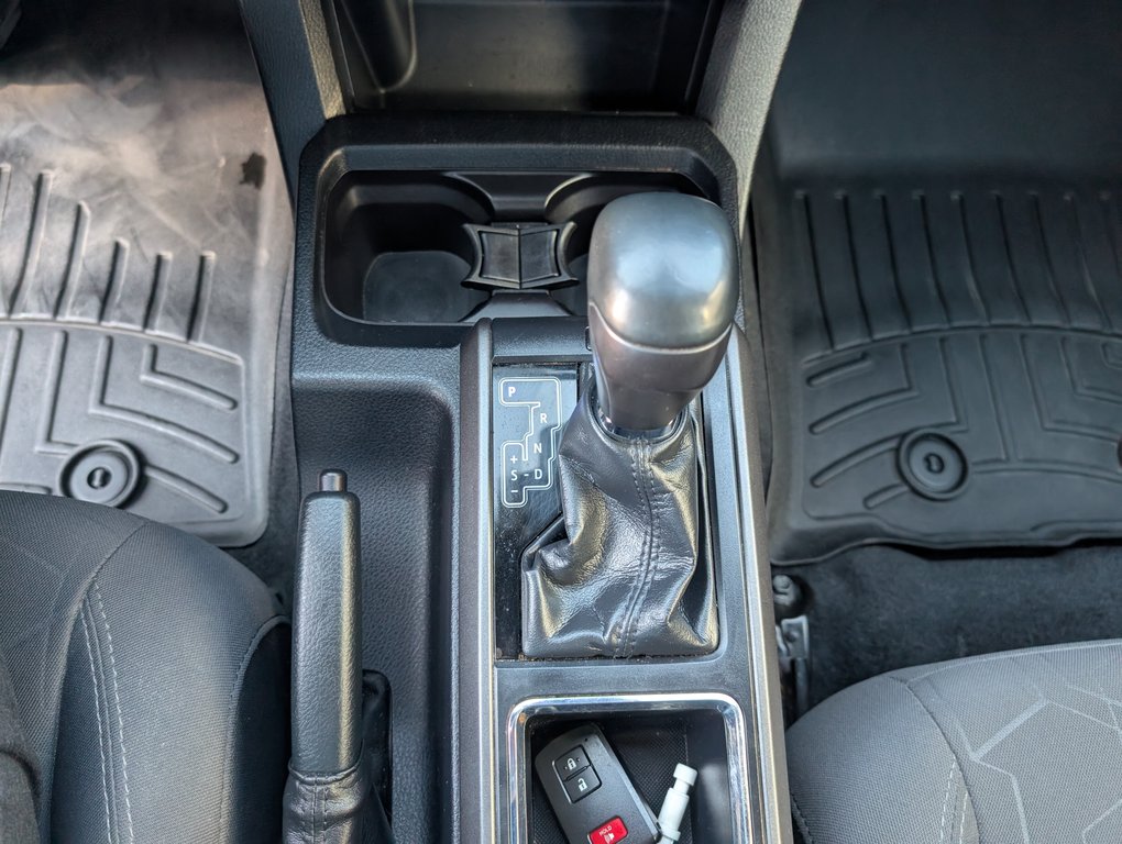 Toyota Tacoma TRD OFFROAD, 4X4, 2019 à Magog, Québec - 17 - w1024h768px