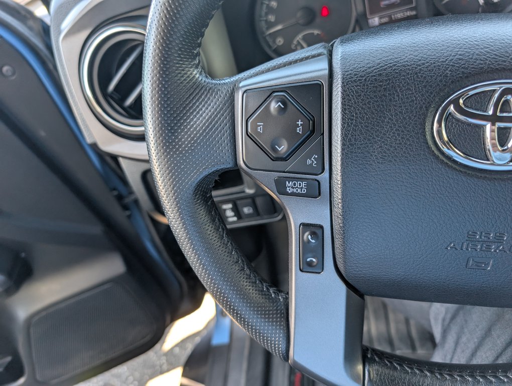 Toyota Tacoma TRD OFFROAD, 4X4, 2019 à Magog, Québec - 19 - w1024h768px