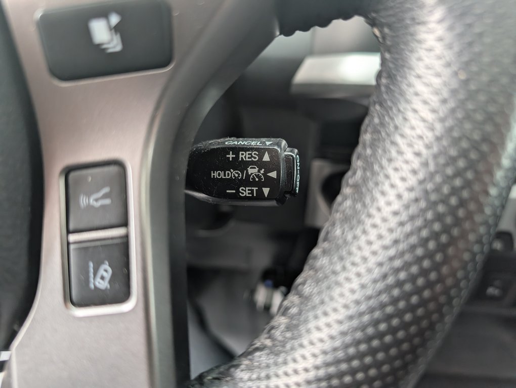 2019 Toyota Tacoma Limited 4x4, in Magog, Quebec - 24 - w1024h768px