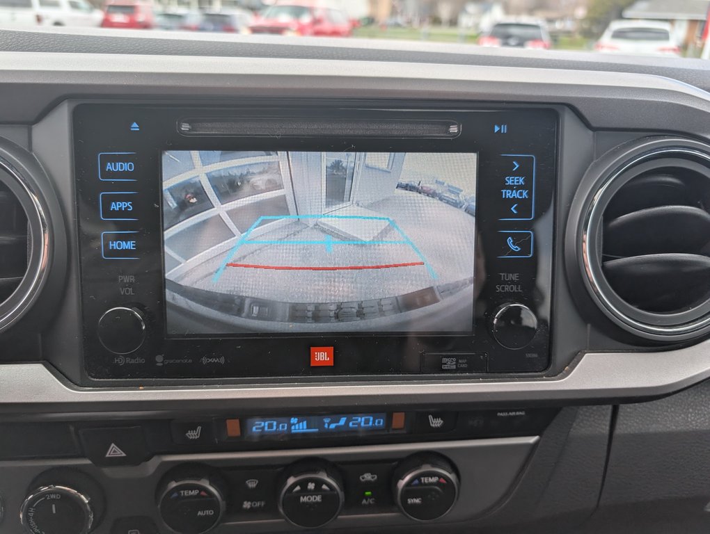 2019 Toyota Tacoma Limited 4x4, in Magog, Quebec - 21 - w1024h768px