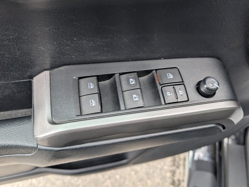 2019 Toyota Tacoma Limited 4x4, in Magog, Quebec - 15 - w1024h768px
