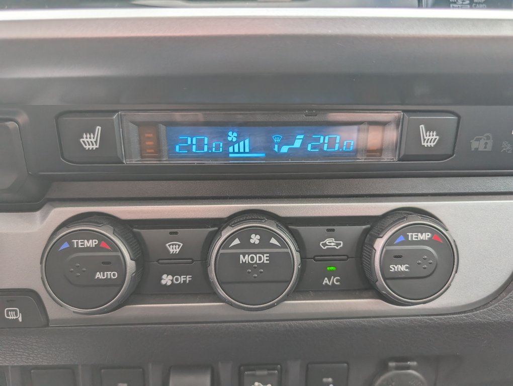 2019 Toyota Tacoma Limited 4x4, in Magog, Quebec - 19 - w1024h768px