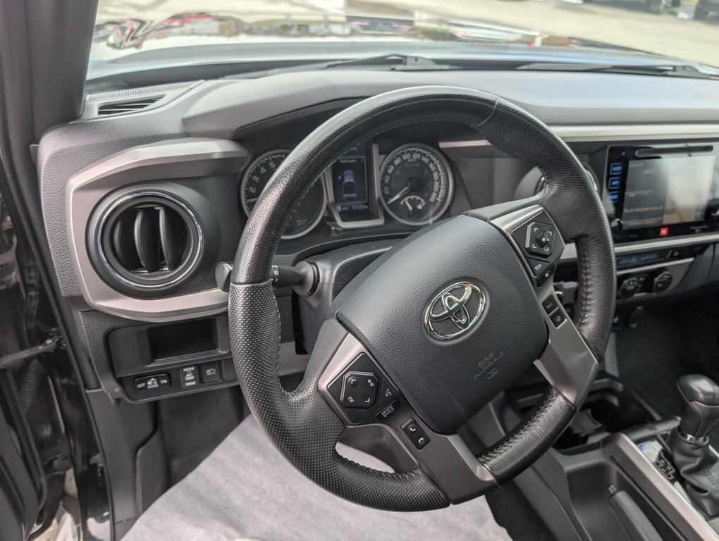 2019 Toyota Tacoma Limited 4x4, in Magog, Quebec - 14 - w1024h768px