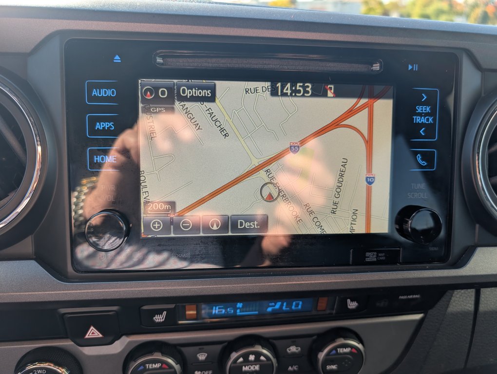 Toyota Tacoma TRD SPORT PREMIUM 4X4 2019 à Magog, Québec - 22 - w1024h768px