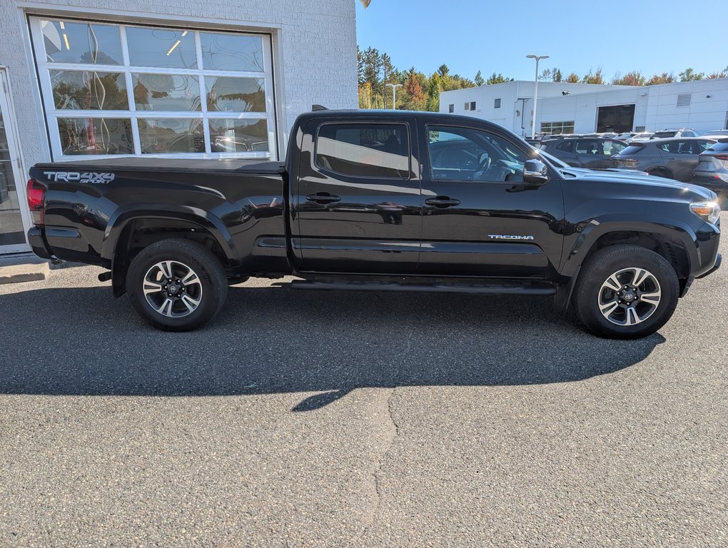 Toyota Tacoma TRD SPORT PREMIUM 4X4 2019 à Magog, Québec - 3 - w1024h768px