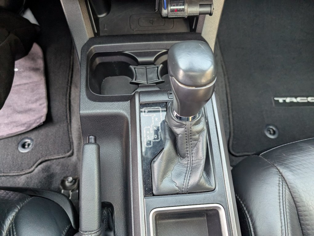 2021 Toyota Tacoma TRD SPORT PREMIUM 4X4, in Magog, Quebec - 16 - w1024h768px