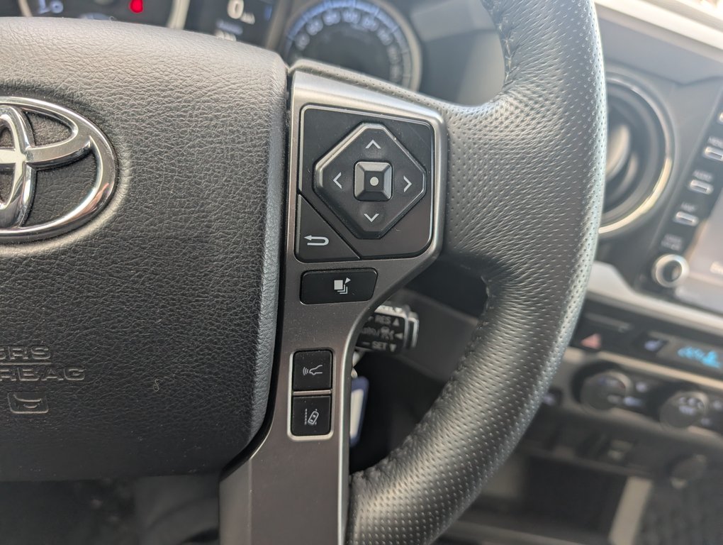 2021 Toyota Tacoma SR5 4X4, in Magog, Quebec - 20 - w1024h768px