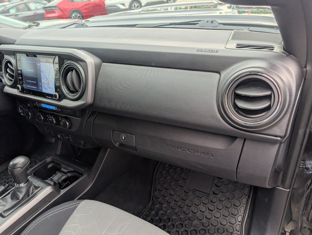 Toyota Tacoma TRD SPORT 4X4, 2021 à Magog, Québec - 11 - w1024h768px