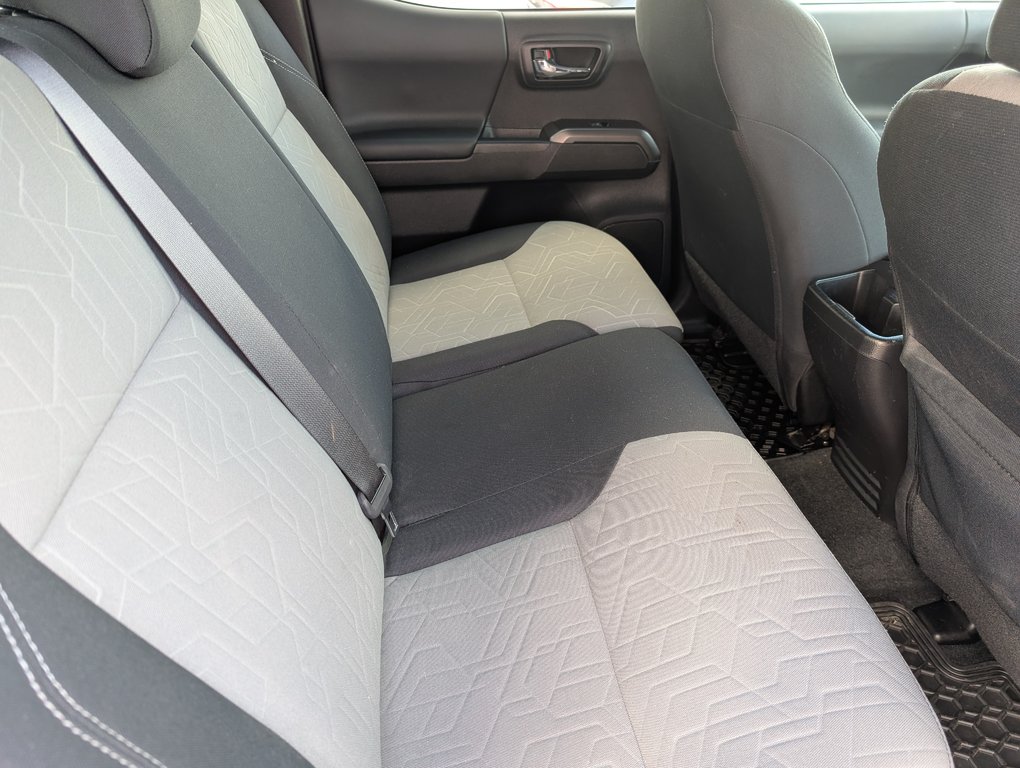 2022 Toyota Tacoma TRD SPORT 4X4 in Magog, Quebec - 8 - w1024h768px