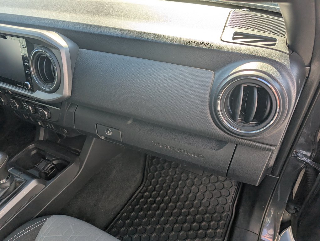 Toyota Tacoma TRD SPORT 4X4, 2022 à Magog, Québec - 11 - w1024h768px