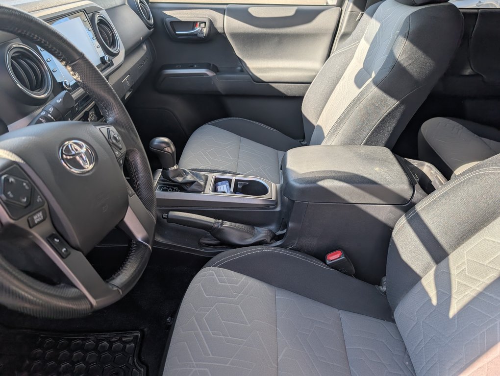 Toyota Tacoma TRD SPORT 4X4, 2022 à Magog, Québec - 14 - w1024h768px