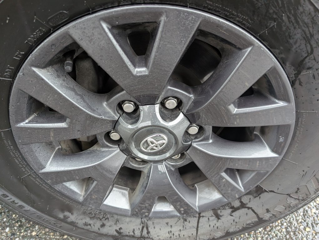 2022 Toyota Tacoma SR5 DOUBLE CAB in Magog, Quebec - 24 - w1024h768px