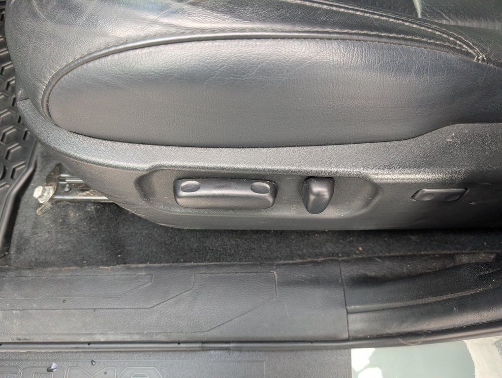 2022 Toyota Tacoma TRD SPORT PREMIUM GARANTIE JUSQU EN 2026, in Magog, Quebec - 16 - w1024h768px