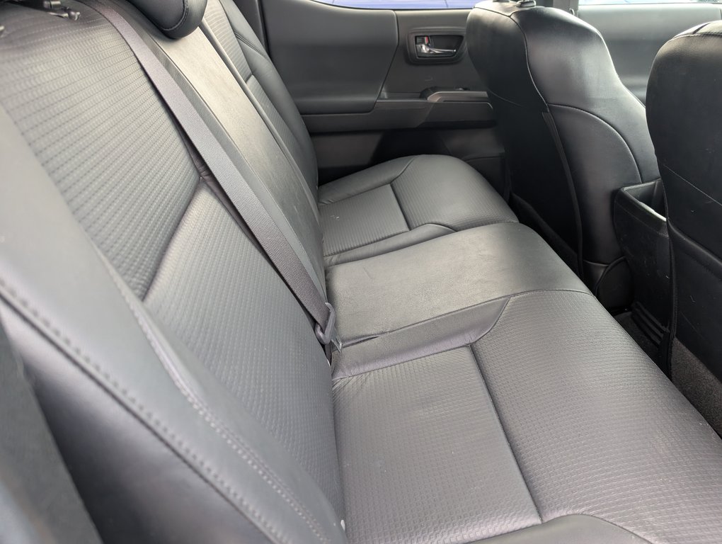 2022 Toyota Tacoma TRD SPORT PREMIUM GARANTIE JUSQU EN 2026, in Magog, Quebec - 10 - w1024h768px