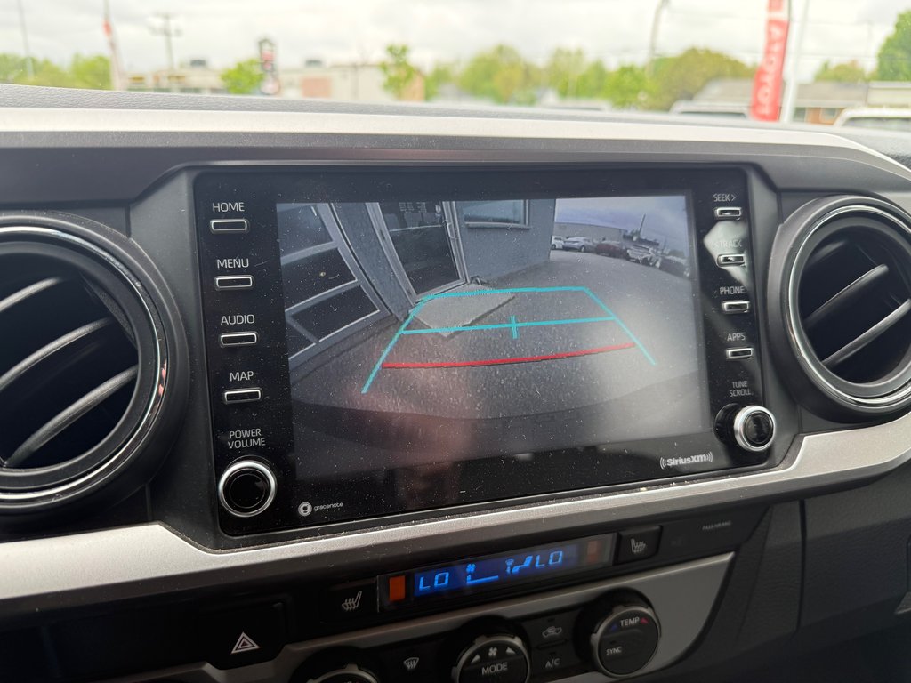 2022 Toyota Tacoma SR5 in Magog, Quebec - 17 - w1024h768px