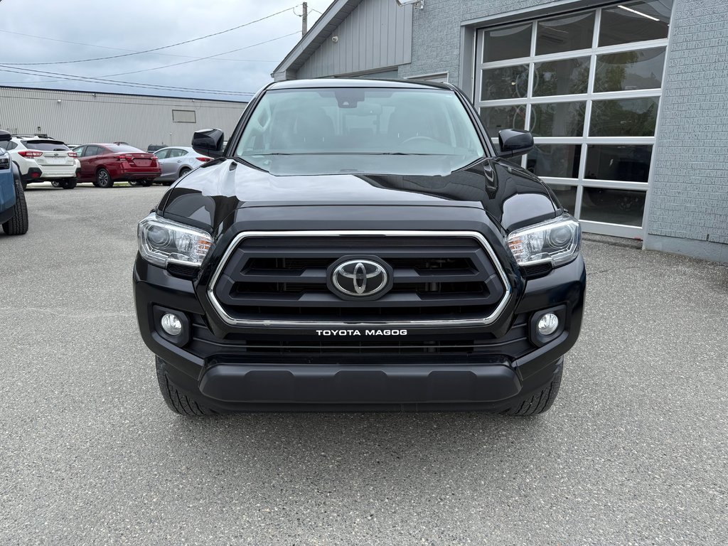 2022 Toyota Tacoma SR5 in Magog, Quebec - 7 - w1024h768px