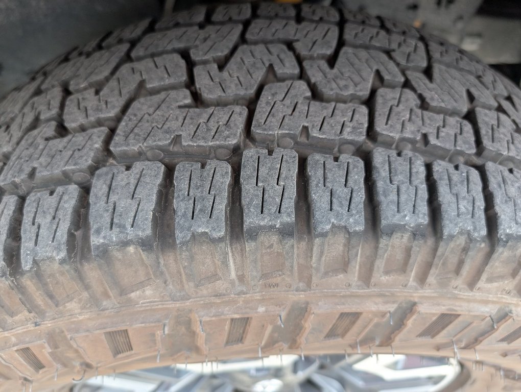 Toyota Tacoma TRD OFF ROAD 4X4, GARANTIE JUSQU EN 2027, 2023 à Magog, Québec - 25 - w1024h768px