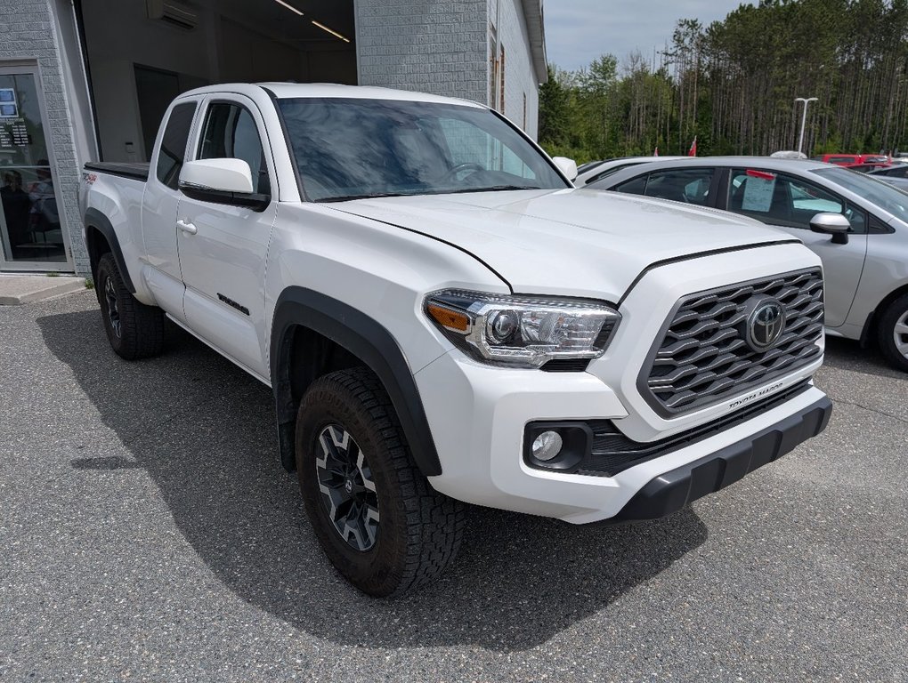 Toyota Tacoma TRD OFF ROAD 4X4, GARANTIE JUSQU EN 2027, 2023 à Magog, Québec - 1 - w1024h768px