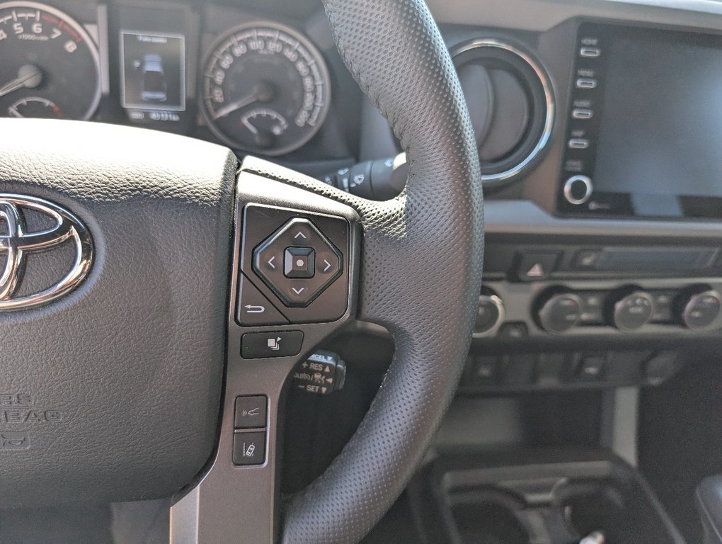 Toyota Tacoma TRD OFF ROAD, 4X4, GARANTIE JUSQU EN 2027, 2023 à Magog, Québec - 20 - w1024h768px