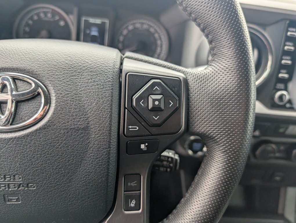 Toyota Tacoma TRD OFF ROAD, 4X4, GARANTIE JUSQU EN 2028, 2023 à Magog, Québec - 19 - w1024h768px