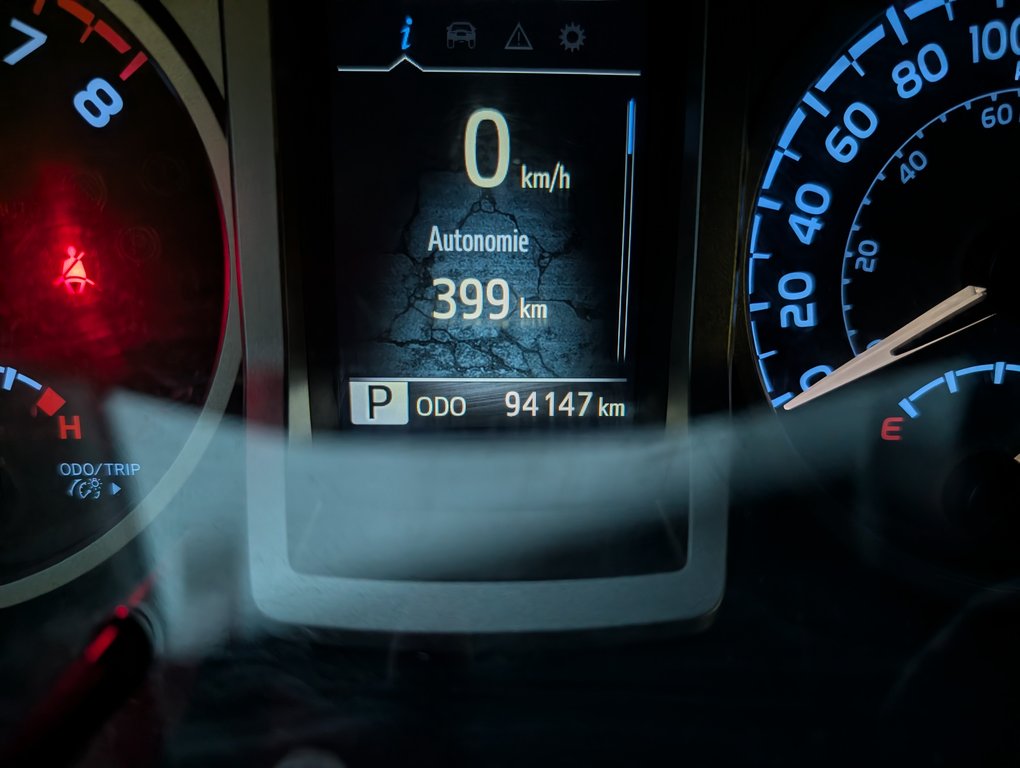 2023 Toyota Tacoma SR5 DOUBLE CAB GARANTIE JUSQU EN 2027, in Magog, Quebec - 22 - w1024h768px