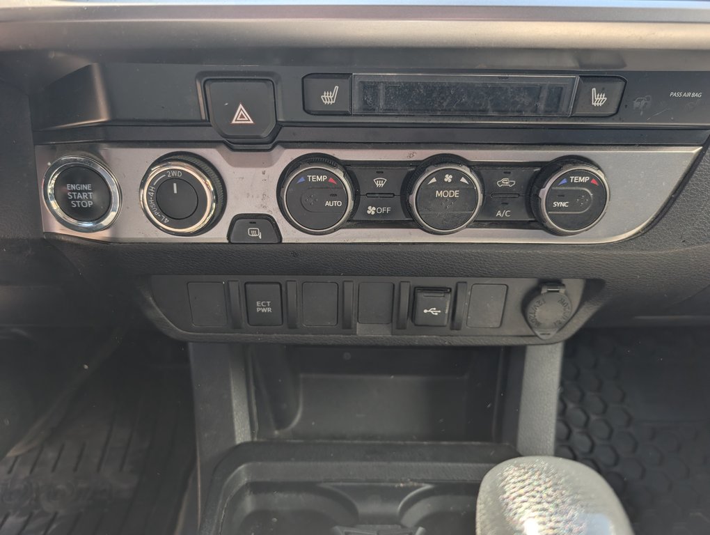 2023 Toyota Tacoma SR5 4X4, in Magog, Quebec - 19 - w1024h768px