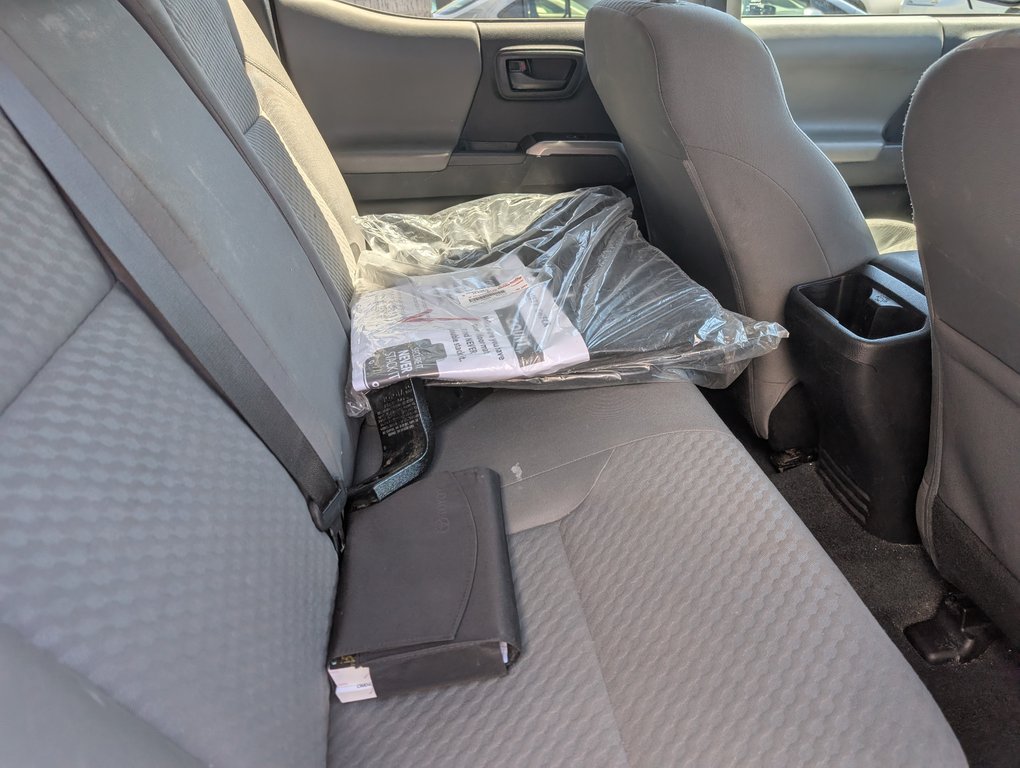 2023 Toyota Tacoma SR5 4X4, in Magog, Quebec - 10 - w1024h768px