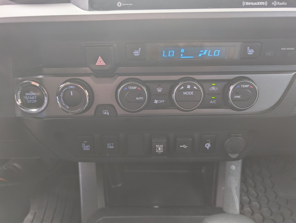 2023 Toyota Tacoma TRD SPORT PREMIUM 4X4, in Magog, Quebec - 18 - w1024h768px