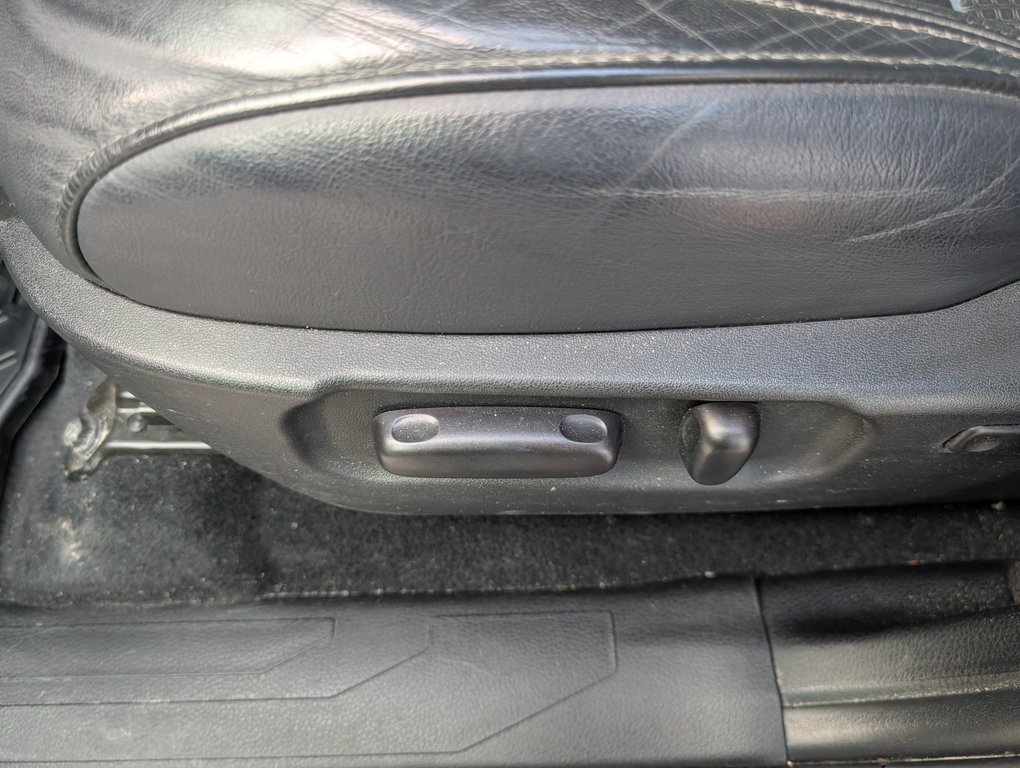 2023 Toyota Tacoma TRD SPORT PREMIUM 4X4 in Magog, Quebec - 14 - w1024h768px