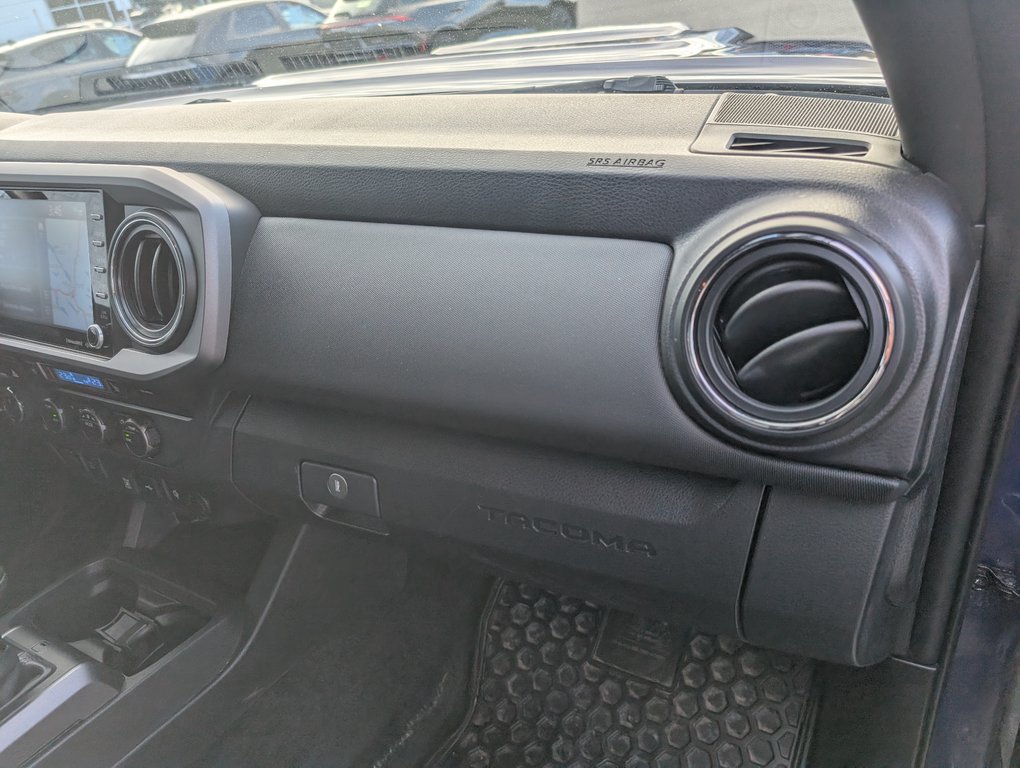 2023 Toyota Tacoma TRD SPORT PREMIUM 4X4 in Magog, Quebec - 11 - w1024h768px