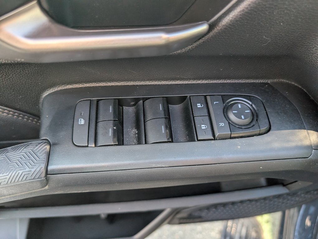 2024 Toyota Tacoma Hybrid LIMITED, 4X4, CUIR, TOIT, in Magog, Quebec - 17 - w1024h768px