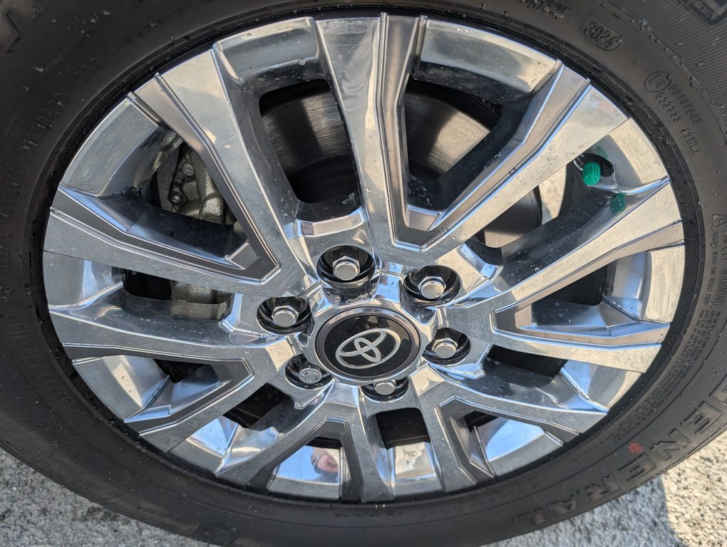 2024 Toyota Tacoma Hybrid LIMITED, 4X4, CUIR, TOIT, in Magog, Quebec - 26 - w1024h768px