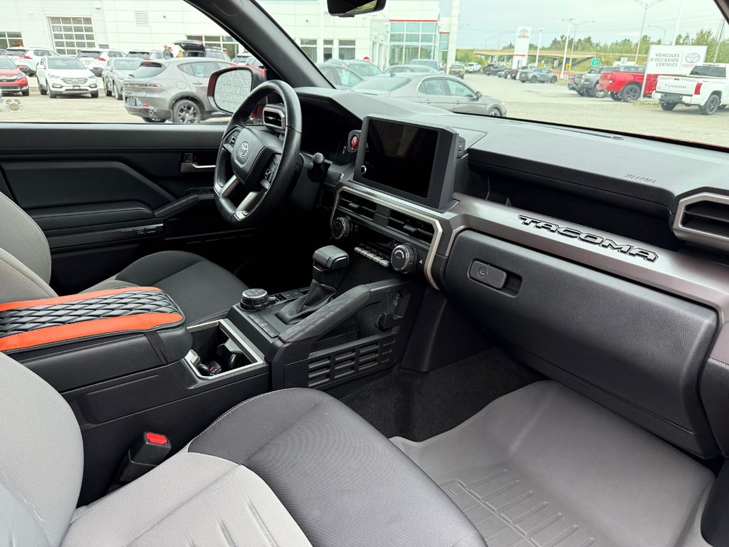 Toyota Tacoma TRD SPORT 2024 à Magog, Québec - 7 - w1024h768px