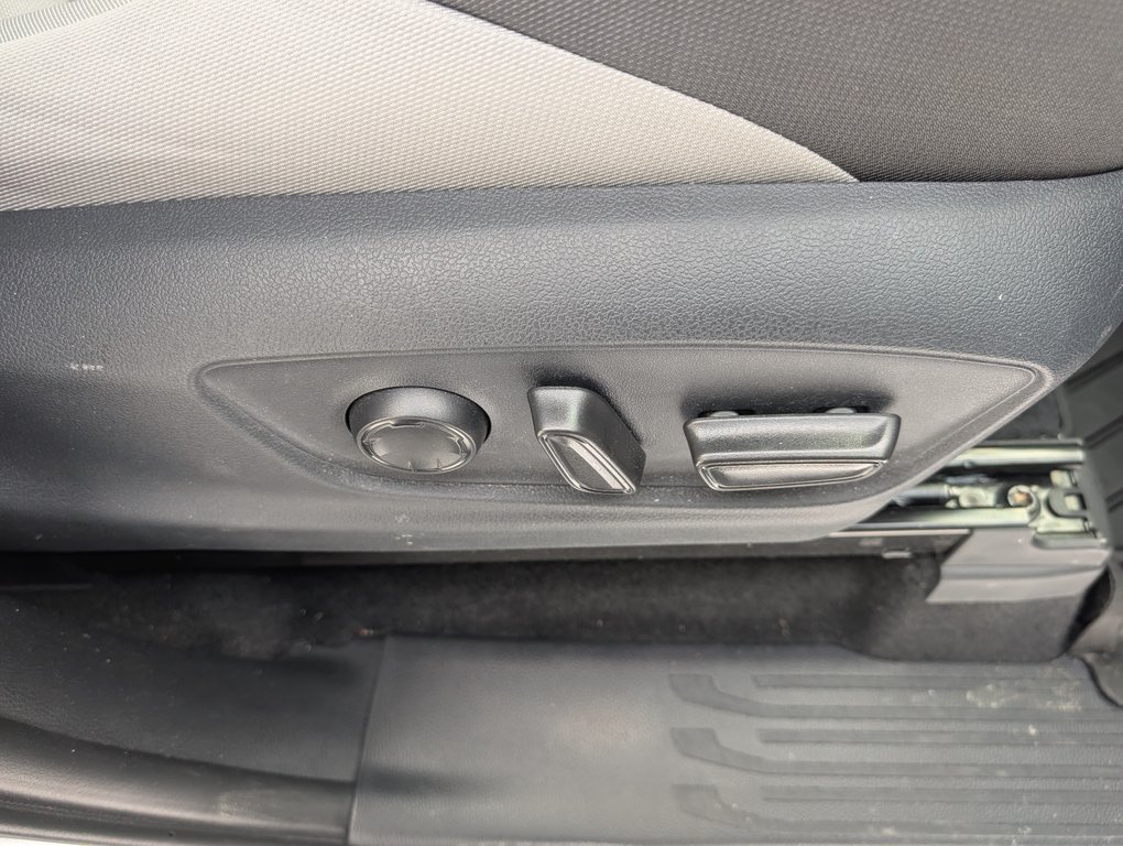 2025 Toyota Tacoma TRD SPORT+, GARANTIE JUSQU EN 2029 in Magog, Quebec - 13 - w1024h768px