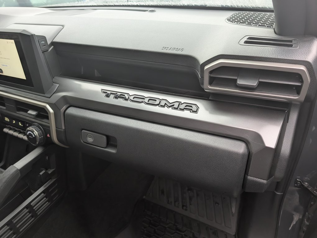 2026 Toyota Tacoma TRD SPORT 4X4, in Magog, Quebec - 12 - w1024h768px