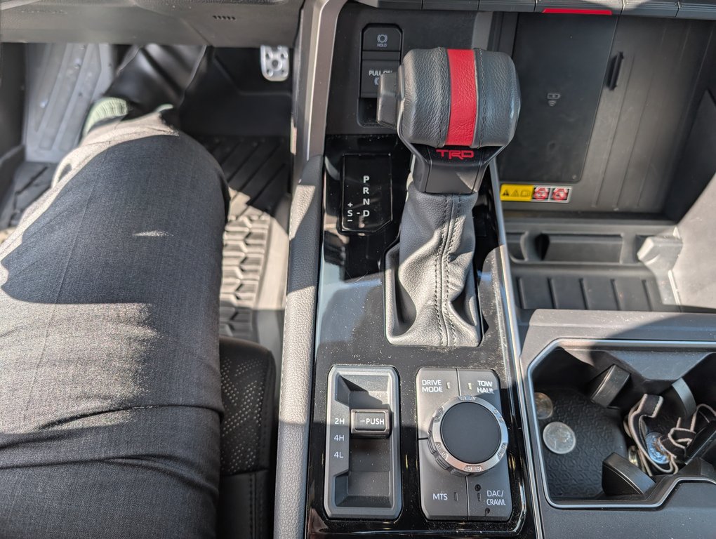Toyota TUNDRA HYBRID Crewmax Limited 2025 à Magog, Québec - 19 - w1024h768px