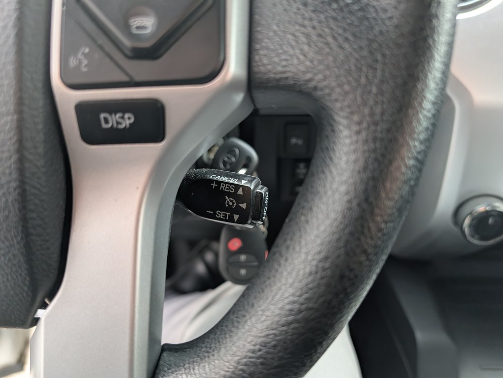 2017 Toyota Tundra *******TRD PRO, 4X4, in Magog, Quebec - 20 - w1024h768px