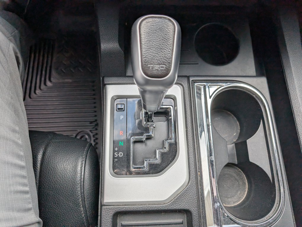 2017 Toyota Tundra *******TRD PRO, 4X4, in Magog, Quebec - 16 - w1024h768px