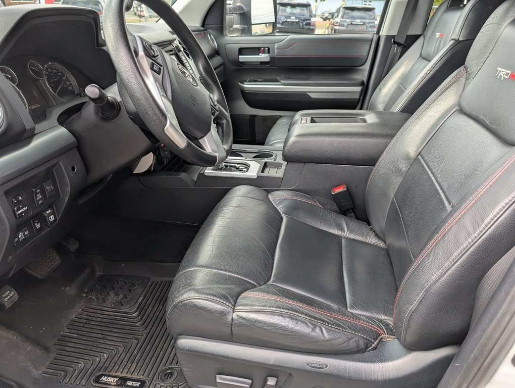 2017 Toyota Tundra *******TRD PRO, 4X4, in Magog, Quebec - 11 - w1024h768px
