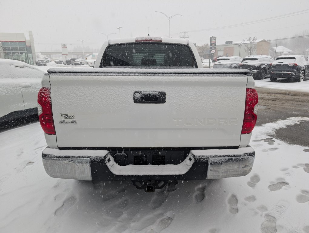 Toyota Tundra SR5 CREWMAX, 2021 à Magog, Québec - 5 - w1024h768px