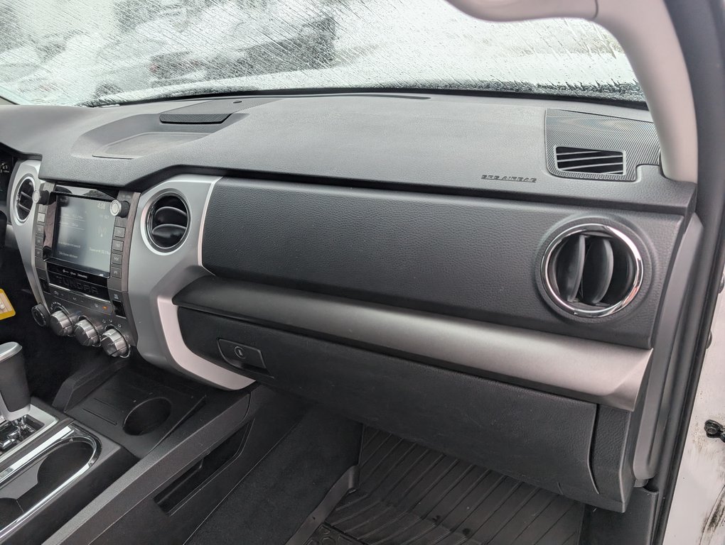 Toyota Tundra SR5 CREWMAX, 2021 à Magog, Québec - 11 - w1024h768px