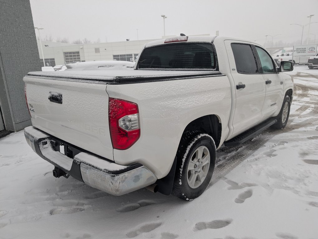 Toyota Tundra SR5 CREWMAX, 2021 à Magog, Québec - 4 - w1024h768px