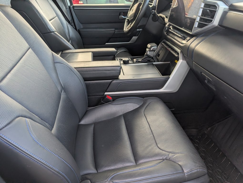 Toyota Tundra CREW MAX PLATINUM, 4X4 2022 à Magog, Québec - 10 - w1024h768px