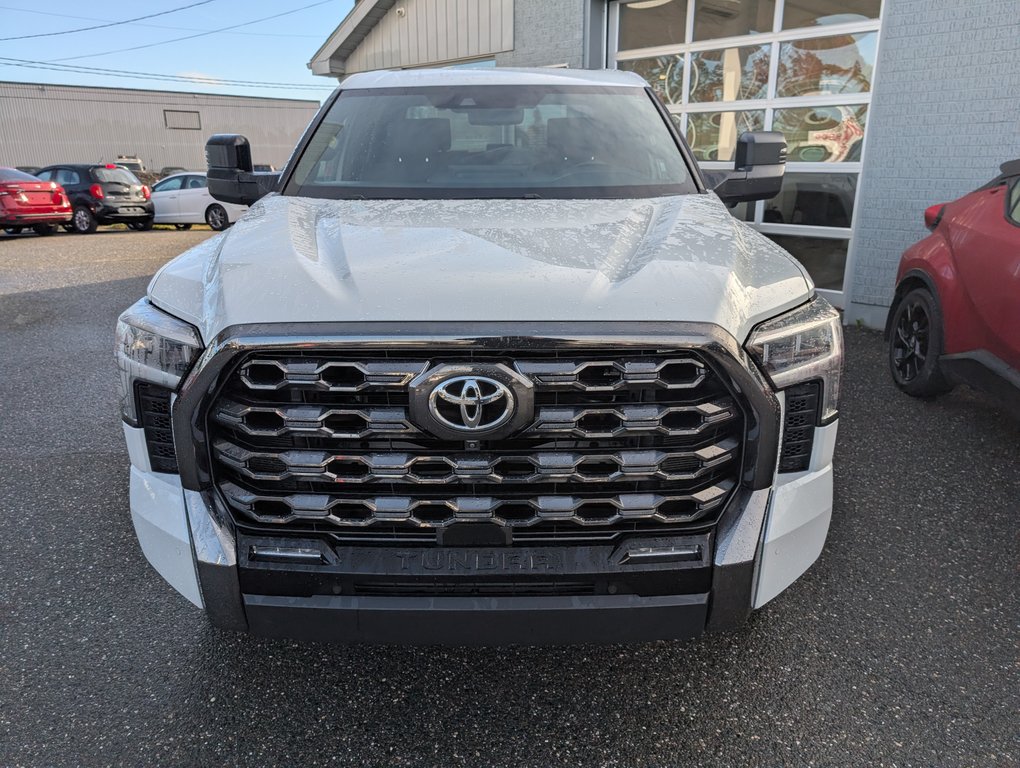 Toyota Tundra CREW MAX PLATINUM, 4X4 2022 à Magog, Québec - 7 - w1024h768px