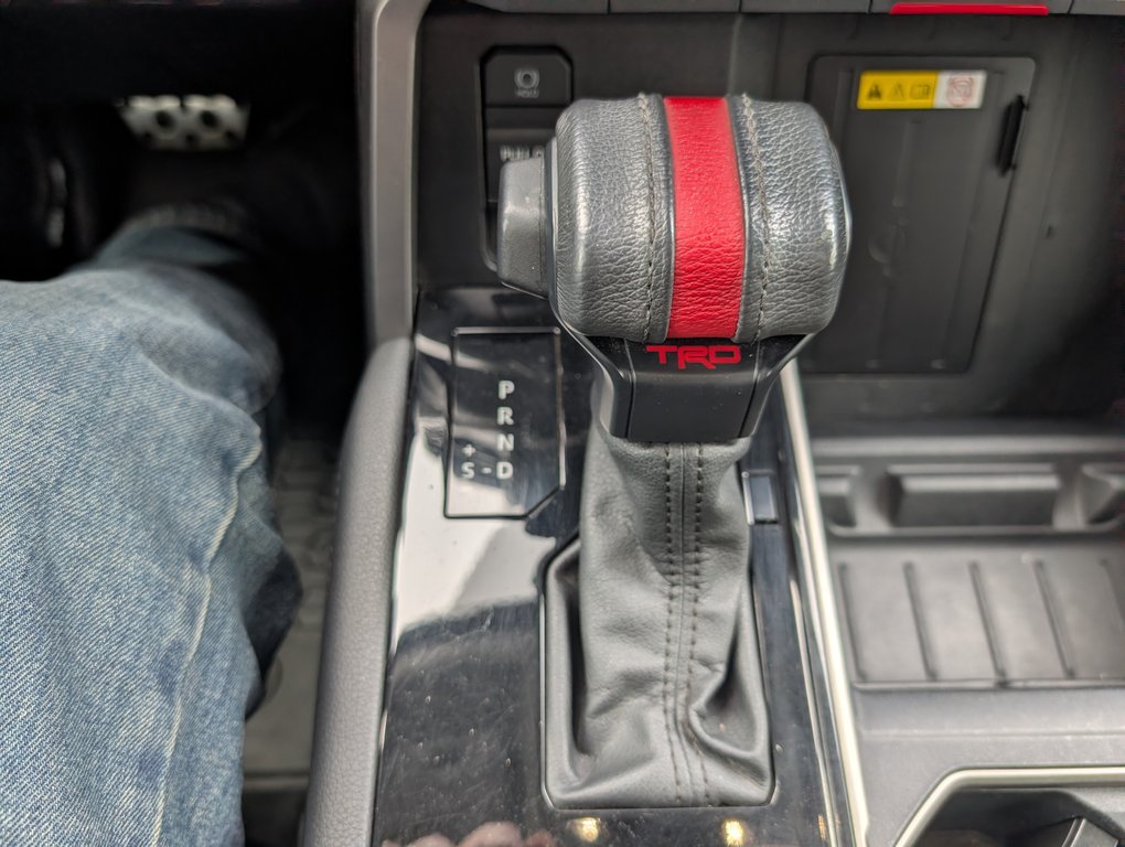 Toyota Tundra Limited Hybrid, GARANTIE JUSQU EN 2027, 2022 à Magog, Québec - 19 - w1024h768px