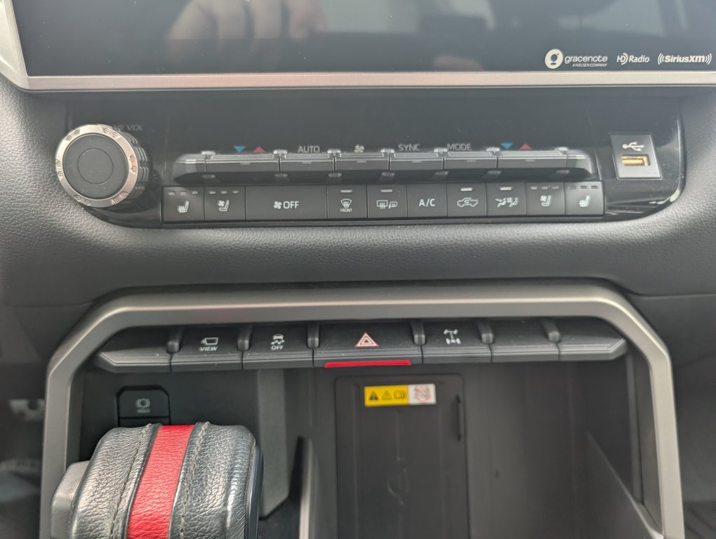 Toyota Tundra Limited Hybrid, GARANTIE JUSQU EN 2027, 2022 à Magog, Québec - 20 - w1024h768px