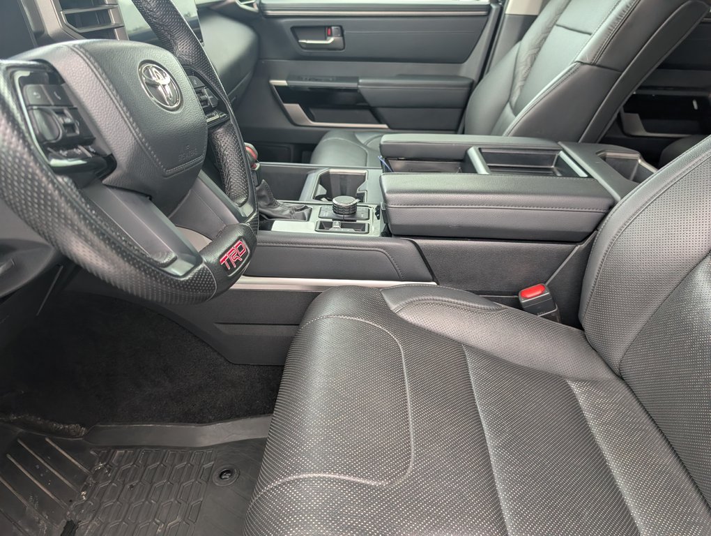 Toyota Tundra Limited Hybrid, GARANTIE JUSQU EN 2027, 2022 à Magog, Québec - 12 - w1024h768px